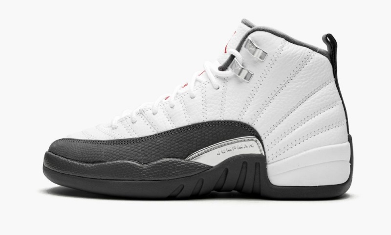 Basket Nike Air Jordan 12 Retro GS \'Dark Grey\' Enfant Blanche Rouge Grise Foncé | OC1670548