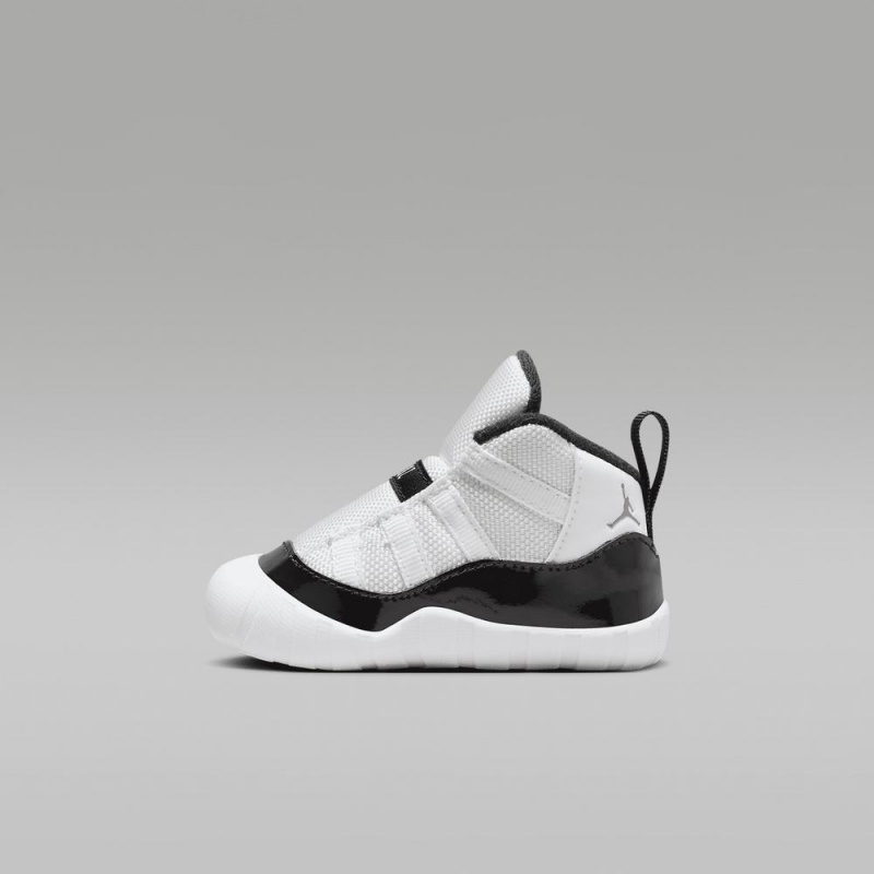 Basket Nike Jordan 11 Enfant Blanche Noir Metal Doré | AM4962183